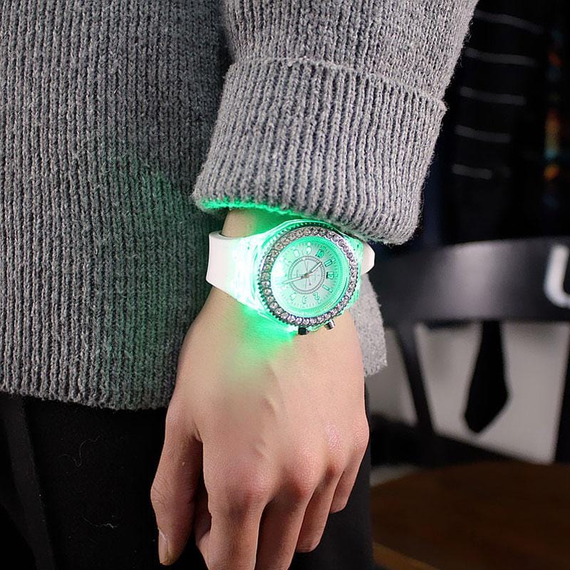 Led flash watch clearance